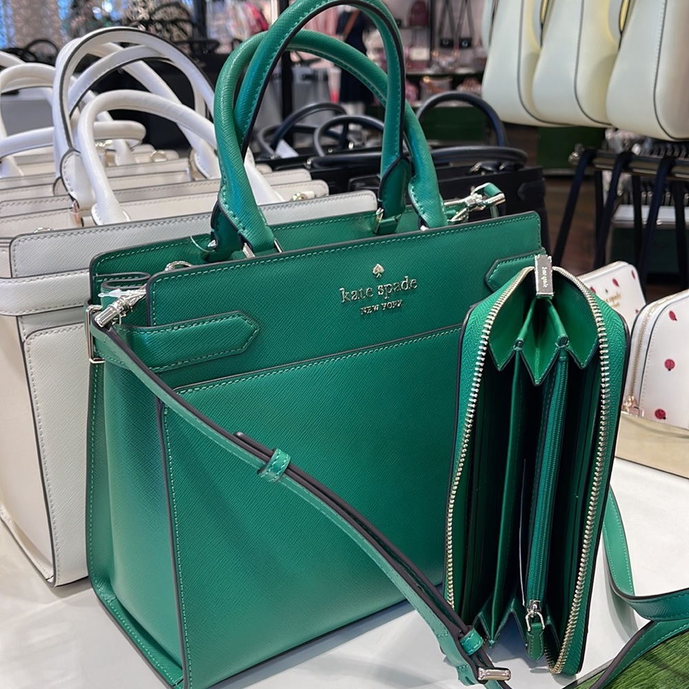 Kate Spade staci medium satchel
&
KSNY Staci Large Continental Wallet
Green Bean - Picture 8 of 16